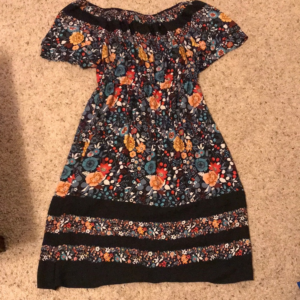 Loft off the shoulder dress size S